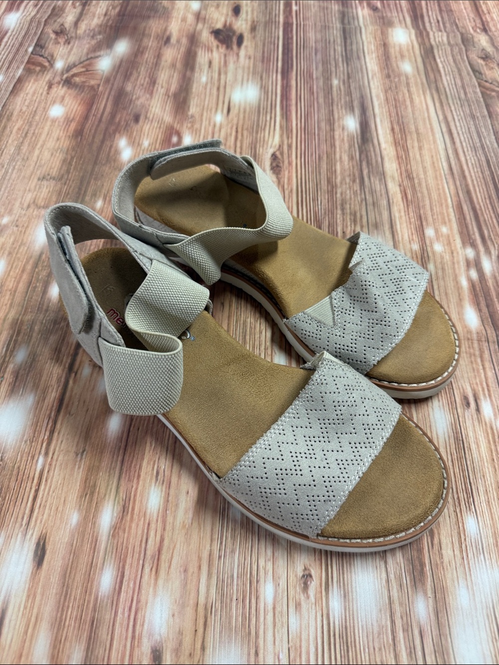 Bob’s from Skechers Womens Taupe Open-Toe Comfort Sandals with Velcro Strips